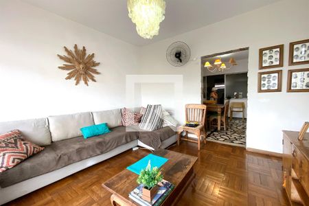 Sala de casa à venda com 3 quartos, 360m² em Cachoeirinha, Belo Horizonte