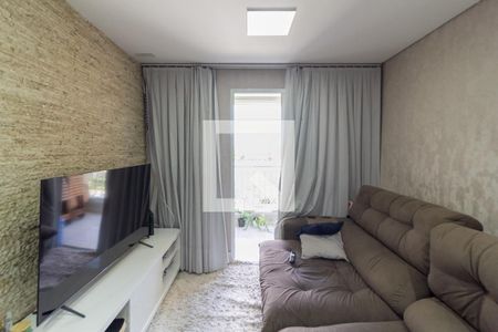 Sala de apartamento à venda com 3 quartos, 70m² em Usina Piratininga, São Paulo