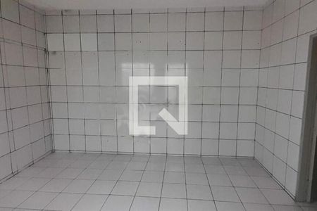 Casa à venda com 3 quartos, 178m² em Jardim das Rosas (Zona Leste I), São Paulo