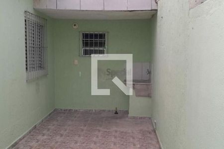 Casa à venda com 3 quartos, 178m² em Jardim das Rosas (Zona Leste I), São Paulo