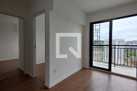 Sala de apartamento para alugar com 2 quartos, 45m² em Barra Olímpica, Rio de Janeiro