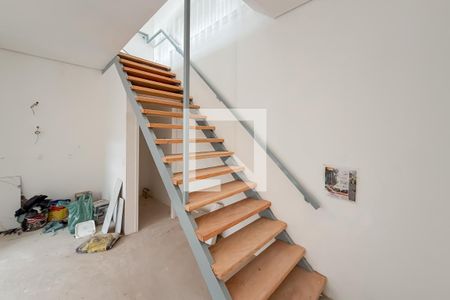 Escada de casa à venda com 1 quarto, 65m² em Ipiranga, São Paulo