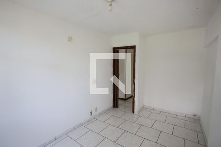 Quarto 1 de apartamento para alugar com 2 quartos, 56m² em Taquara, Rio de Janeiro