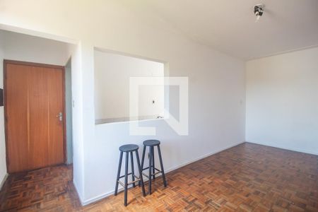 Sala de apartamento para alugar com 3 quartos, 100m² em Santana, Porto Alegre