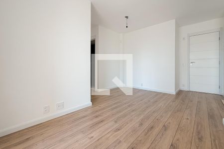 Sala de apartamento à venda com 2 quartos, 70m² em Vila Dom Pedro I, São Paulo