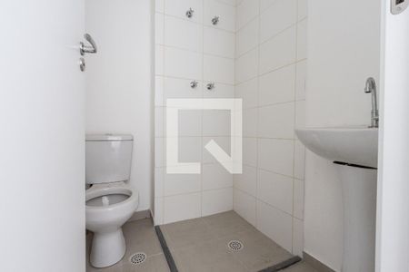 Banheiro de apartamento à venda com 2 quartos, 34m² em Barra Funda, São Paulo