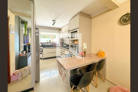 Sala de Jantar de casa para alugar com 2 quartos, 150m² em Centro Historico, São José