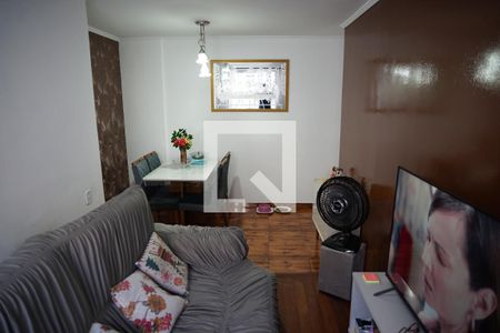 Sala de apartamento à venda com 2 quartos, 56m² em Jardim Cocaia, Guarulhos