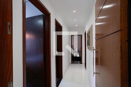 Casa 1 - Corredor de casa à venda com 3 quartos, 360m² em Jaraguá, Belo Horizonte