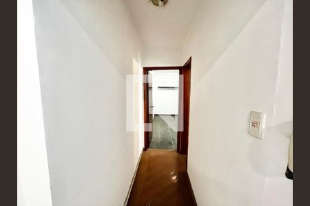 Corredor de casa à venda com 4 quartos, 178m² em Vila Dom Pedro Ii, São Paulo