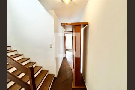 Corredor de casa à venda com 4 quartos, 178m² em Vila Dom Pedro Ii, São Paulo