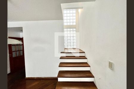 Escada de casa à venda com 4 quartos, 178m² em Vila Dom Pedro Ii, São Paulo