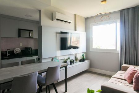 Sala de apartamento para alugar com 1 quarto, 47m² em Marechal Rondon, Canoas