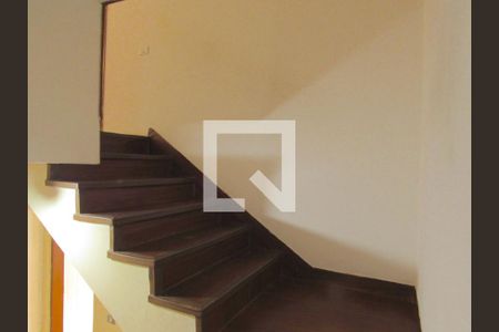 Sala - Corredor de casa para alugar com 3 quartos, 150m² em Pestana, Osasco
