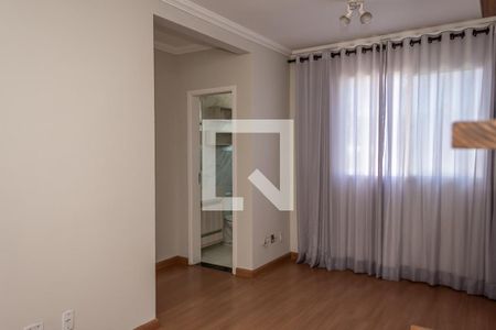Sala de apartamento para alugar com 2 quartos, 55m² em Chácara Letônia, Americana