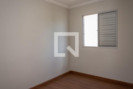 Quarto 2 de apartamento para alugar com 2 quartos, 55m² em Chácara Letônia, Americana