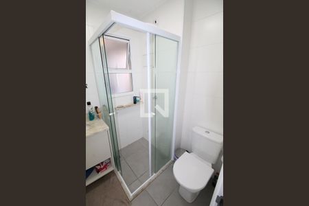 Banheiro de apartamento para alugar com 2 quartos, 79m² em Parque Industrial, São José dos Campos