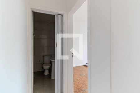 Corredor de apartamento para alugar com 1 quarto, 55m² em Centro Histórico de São Paulo, São Paulo