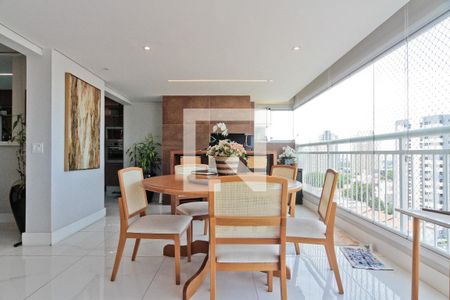 Varanda de apartamento à venda com 3 quartos, 125m² em Santa Teresinha, São Paulo