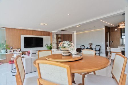 Sala de apartamento à venda com 3 quartos, 125m² em Santa Teresinha, São Paulo