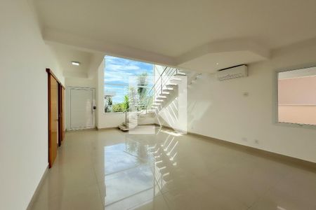 Casa de Condomínio para alugar com 3 quartos, 285m² em Chácaras Silvânia, Valinhos