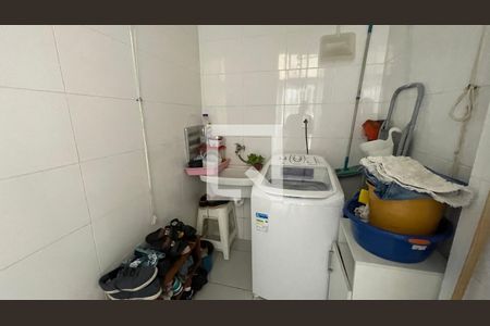 Apartamento à venda com 76m², 3 quartos e 1 vagaÁrea de Serviço