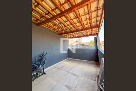 Varanda 2 de casa à venda com 3 quartos, 124m² em Sacoma, São Paulo