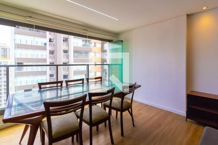 Varanda integrada com Área de Serviço de apartamento à venda com 2 quartos, 70m² em Jardim das Acacias, São Paulo