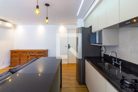 Sala integrada com Cozinha de apartamento à venda com 2 quartos, 70m² em Jardim das Acacias, São Paulo