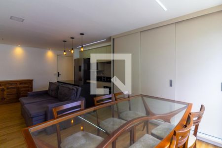 Varanda integrada com Área de Serviço de apartamento à venda com 2 quartos, 70m² em Jardim das Acacias, São Paulo