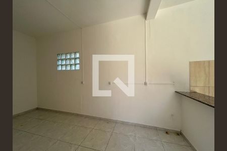 Sala - Casa 2 de casa para alugar com 5 quartos, 280m² em Vila Cavaton, São Paulo