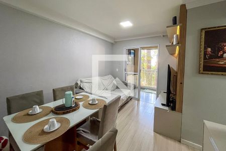 Sala de apartamento para alugar com 3 quartos, 70m² em Vila Caraguata, São Paulo