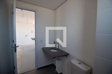 Banheiro de apartamento à venda com 1 quarto, 38m² em Jardim Trussardi, São Paulo