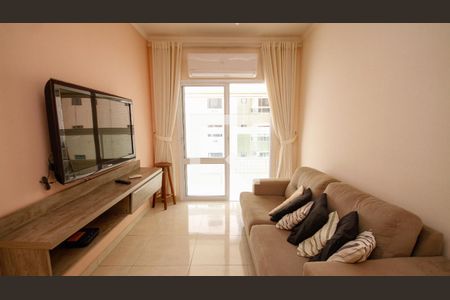 Sala de apartamento para alugar com 1 quarto, 59m² em Guilhermina, Praia Grande