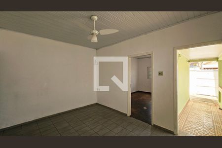 Casa à venda com 3 quartos, 250m² em Anhangabaú, Jundiaí