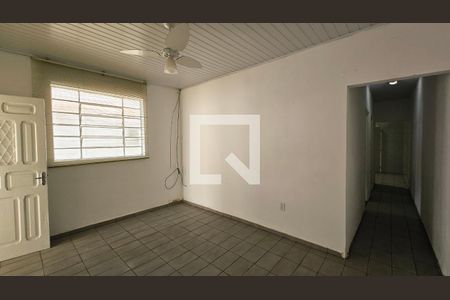 Casa à venda com 3 quartos, 250m² em Anhangabaú, Jundiaí