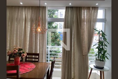 Casa à venda com 2 quartos, 230m² em Vila Regente Feijó, São Paulo