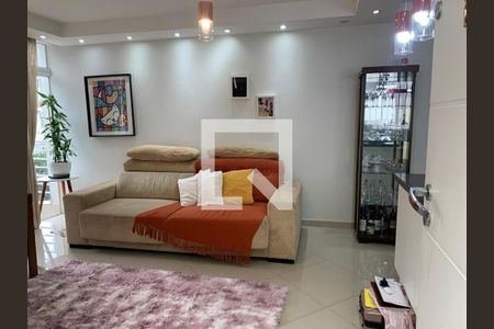 Casa à venda com 2 quartos, 230m² em Vila Regente Feijó, São Paulo