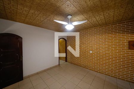 Sala de casa à venda com 2 quartos, 138m² em Vila Ivone, São Paulo