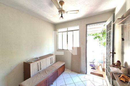 Sala de casa para alugar com 5 quartos, 92m² em Loteamento Parque São Martinho, Campinas