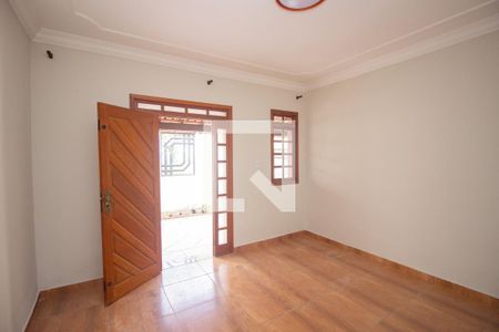 Sala de casa para alugar com 5 quartos, 220m² em Tres Barras, Contagem