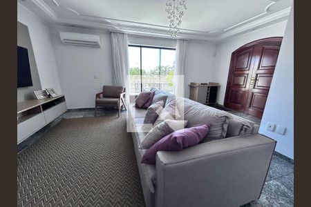 Casa à venda com 3 quartos, 215m² em Jardim do Lago, Jundiaí