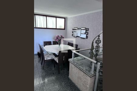 Casa à venda com 3 quartos, 215m² em Jardim do Lago, Jundiaí