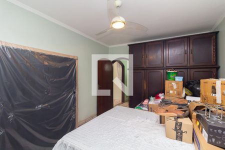 Casa para alugar com 4 quartos, 250m² em Vila Rosaria, São Paulo