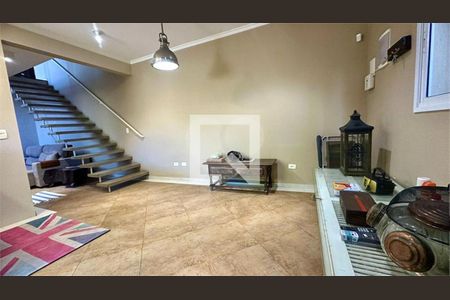 Casa à venda com 3 quartos, 150m² em Jardim Juá, São Paulo