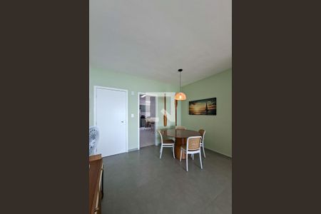 Sala de apartamento para alugar com 3 quartos, 111m² em Nova Mirim, Praia Grande