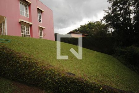 jardim de casa de condomínio à venda com 3 quartos, 152m² em Aconchego da Serra, Itabirito