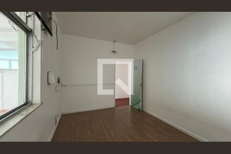 Quarto 1 de casa para alugar com 4 quartos, 148m² em Jardim Guanabara, Rio de Janeiro