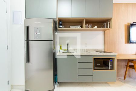 Cozinha de apartamento para alugar com 1 quarto, 30m² em Perdizes, São Paulo