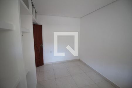Quarto 1 de casa para alugar com 2 quartos, 80m² em Industrial, Contagem